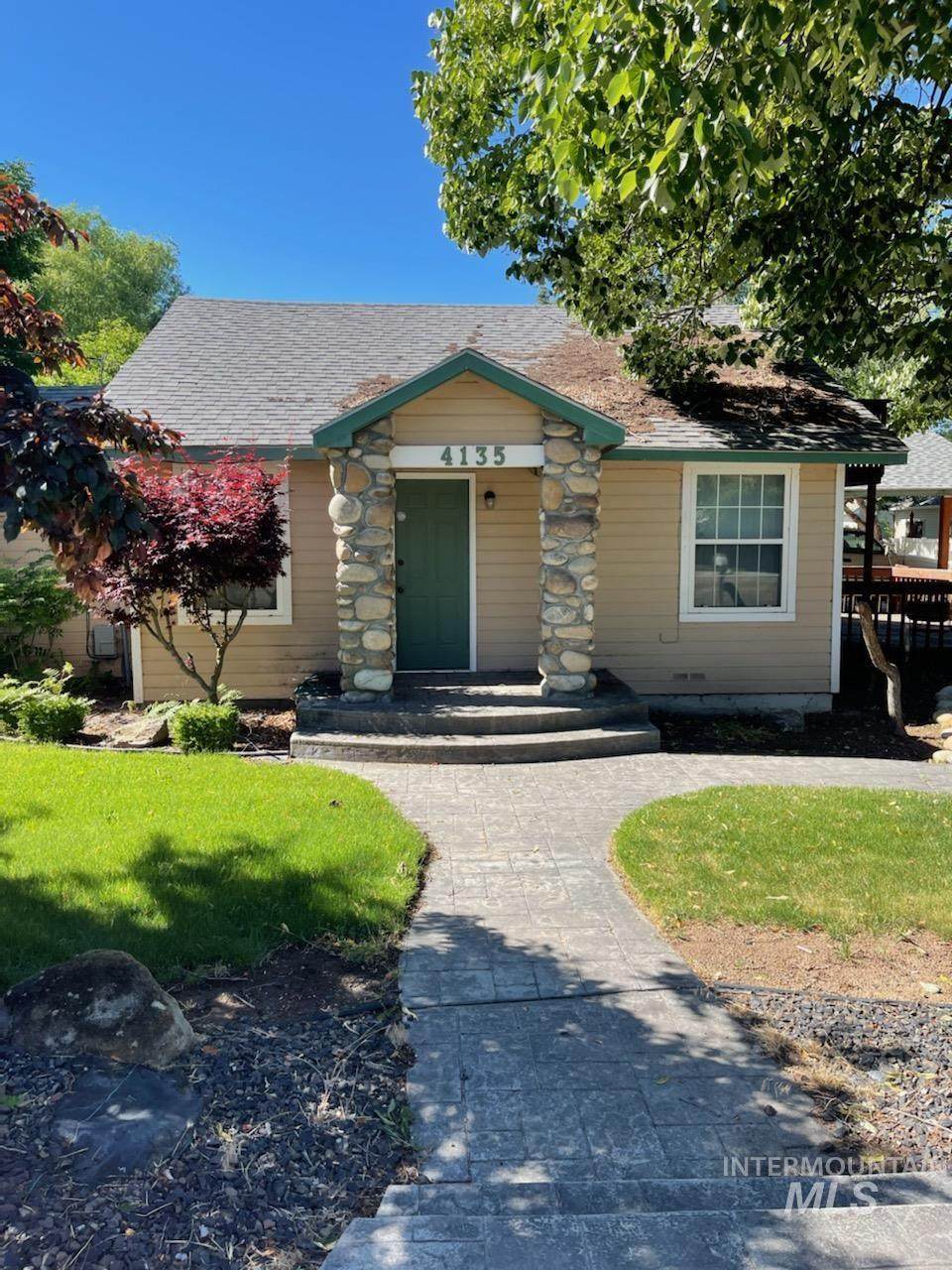 4135 Cherry Lane - Photo 1
