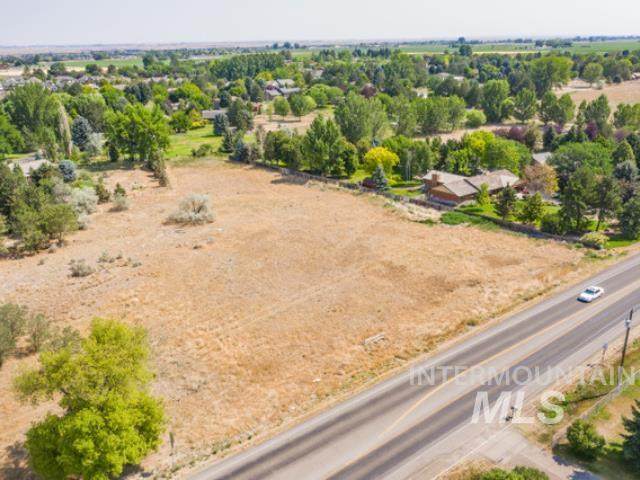 3063 Addison Ave E - Photo 1