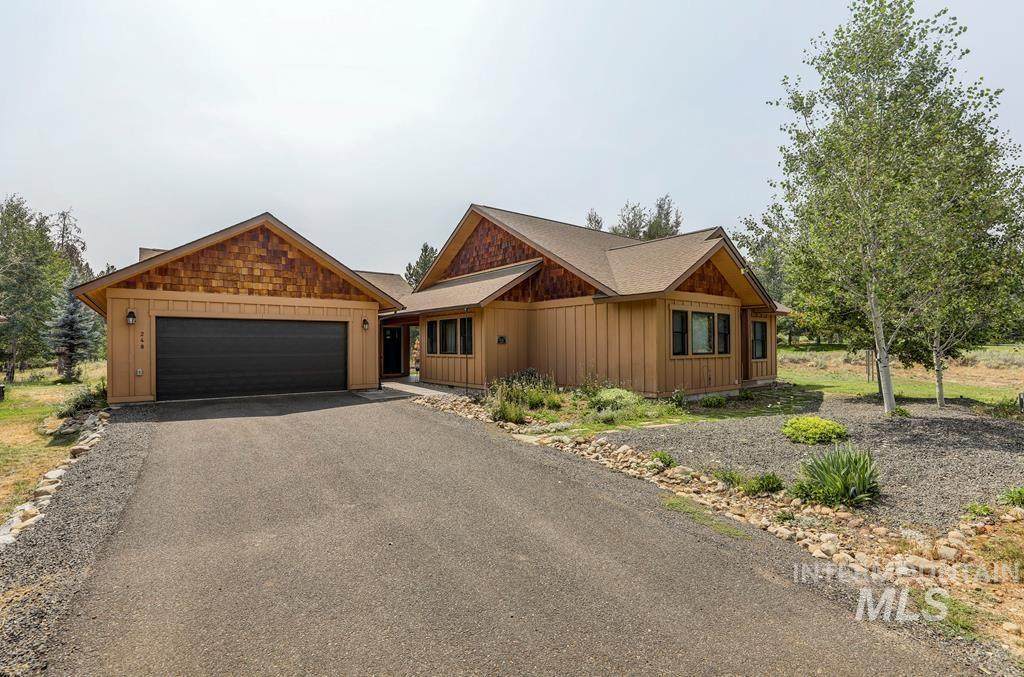 248 Morgan Drive - Photo 1