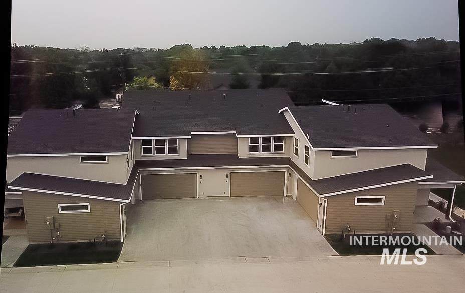 41 Ranch Dr - Photo 1