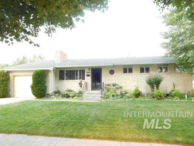 2126 Oakley Ave. - Photo 1