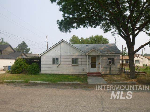 616 Howe - Photo 1