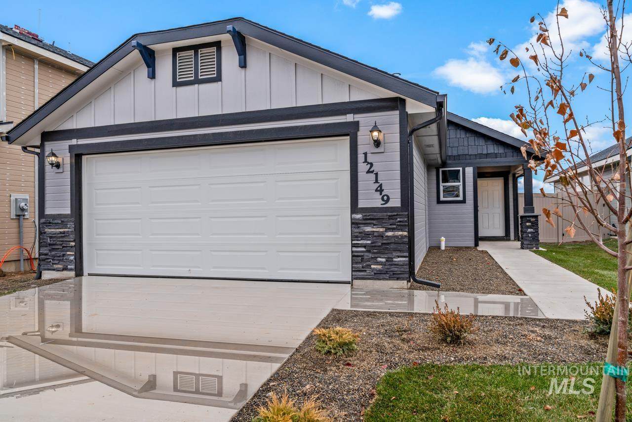 17897 Ryans Ridge Ave. - Photo 1