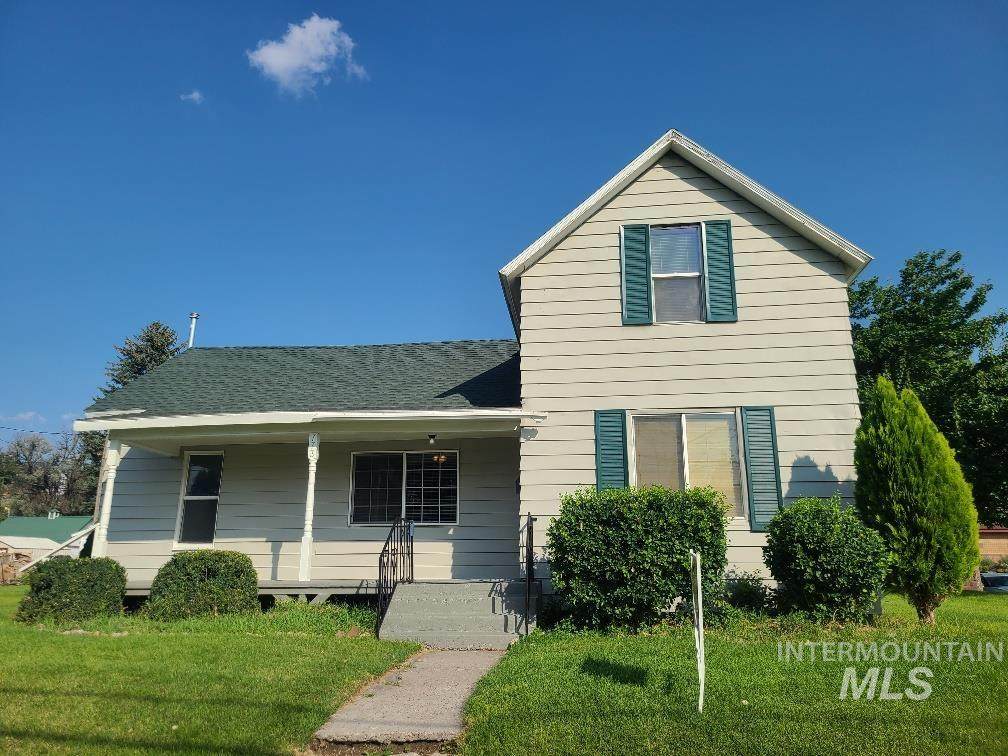 773 Fort Hall Ave - Photo 1