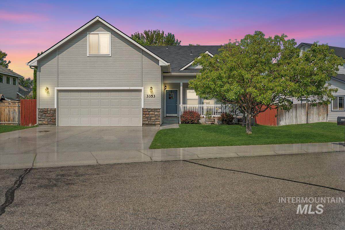 3353 Featherly Way - Photo 1
