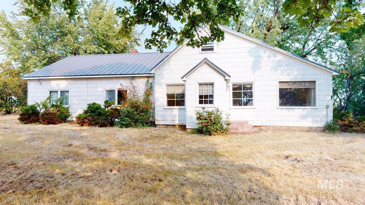1670 Little Bear Ridge Rd. - Photo 1