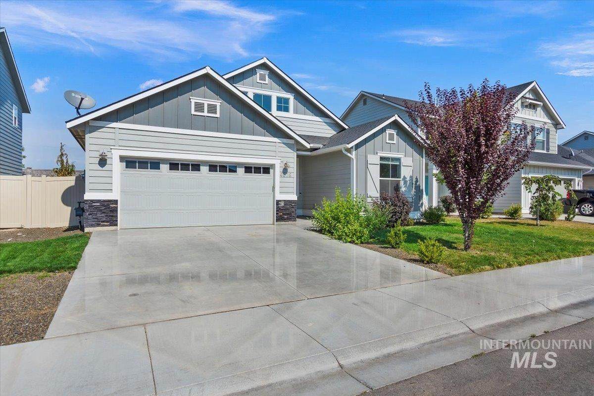 4676 Silver River Street - Photo 1