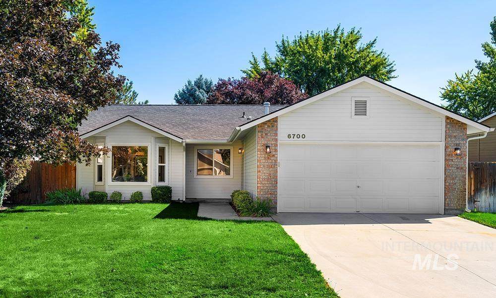 6700 Amesbury Way - Photo 1