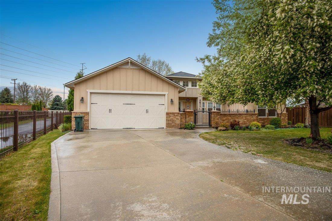4871 Red Hills Ave - Photo 1