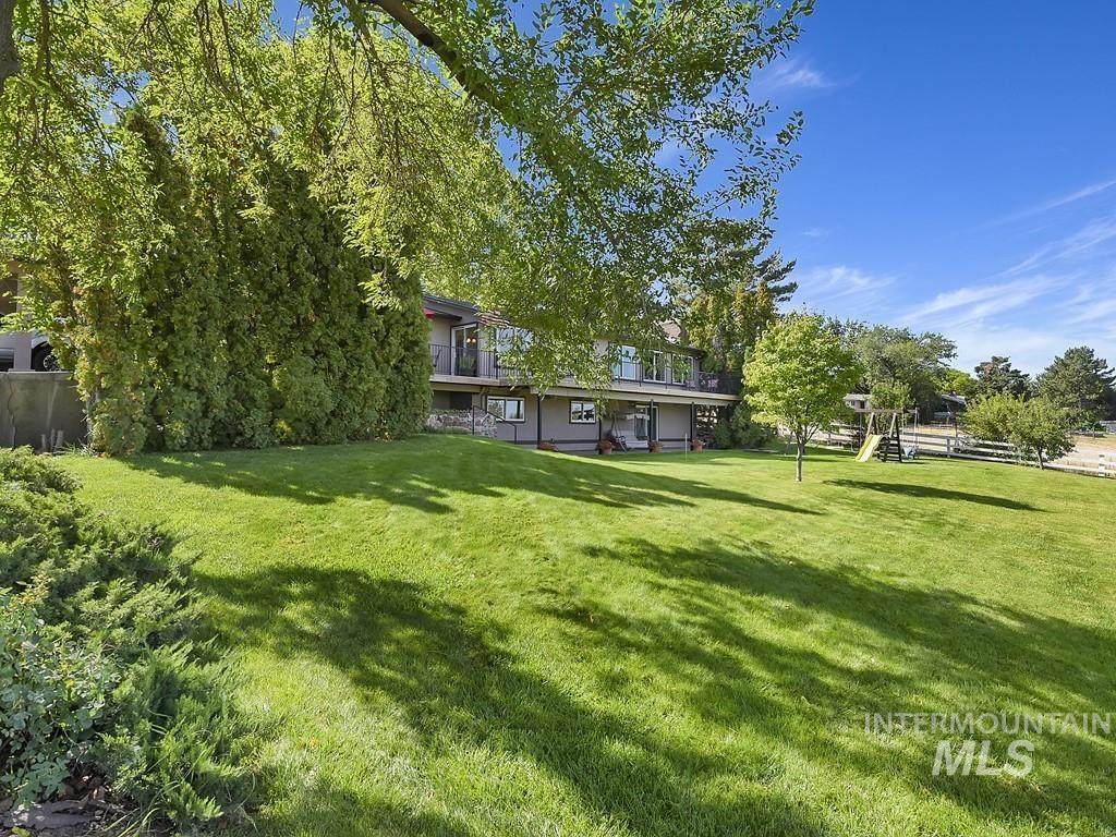 1355 S Black Cat Rd - Photo 1
