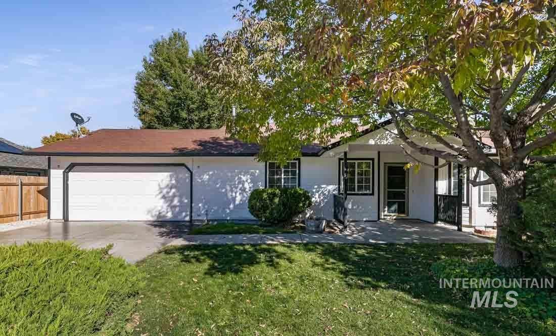 230 War Eagle Drive - Photo 1