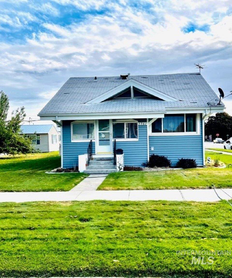 1751 Oakley Avenue - Photo 1