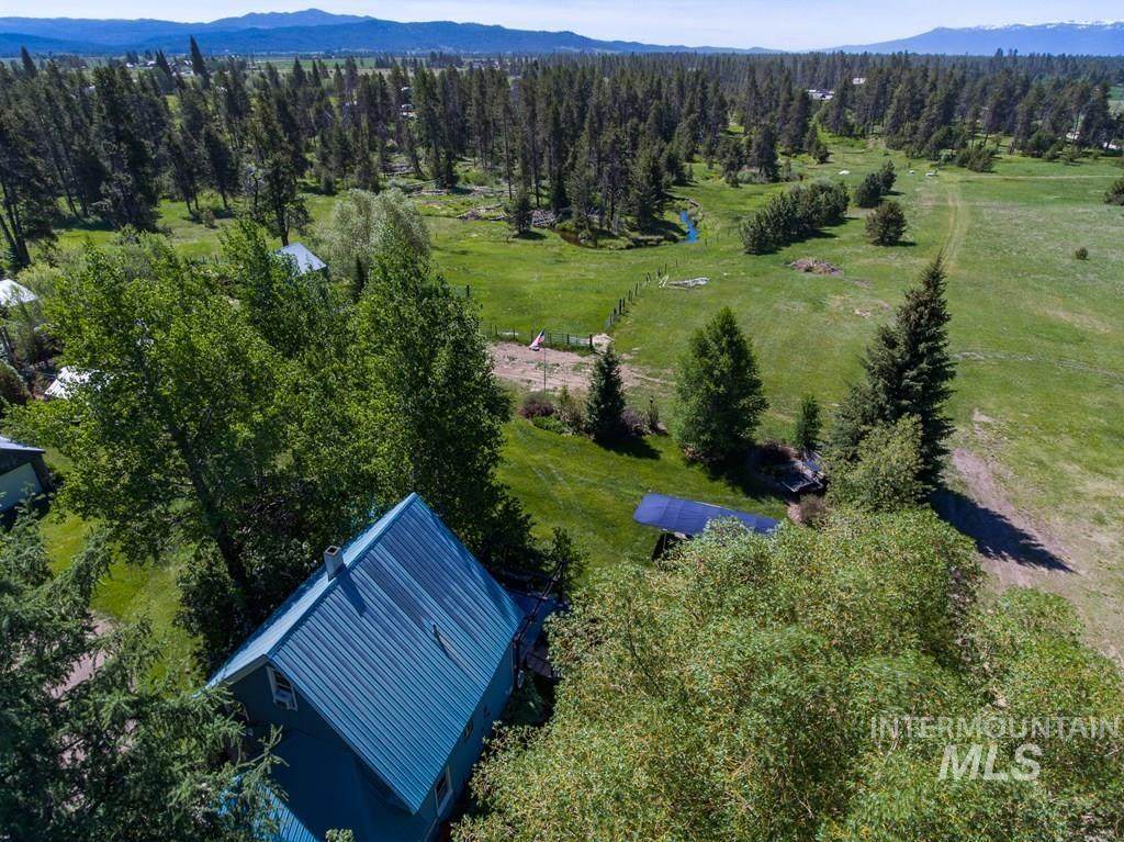 203 Eld Lane - Photo 1