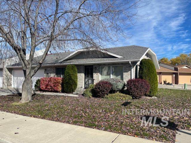 620 Buckingham - Photo 1
