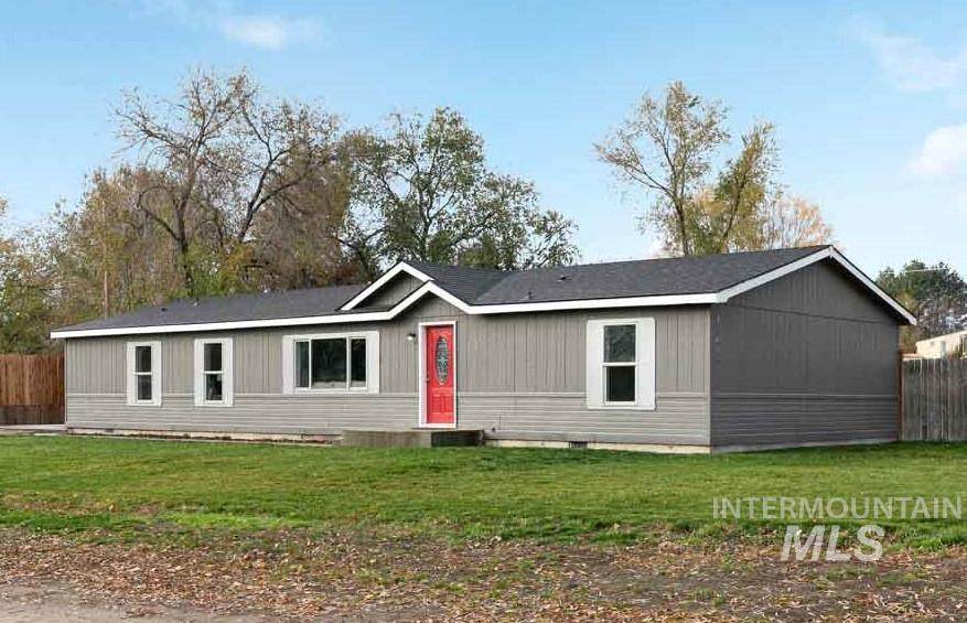19409 Lori Dr - Photo 1