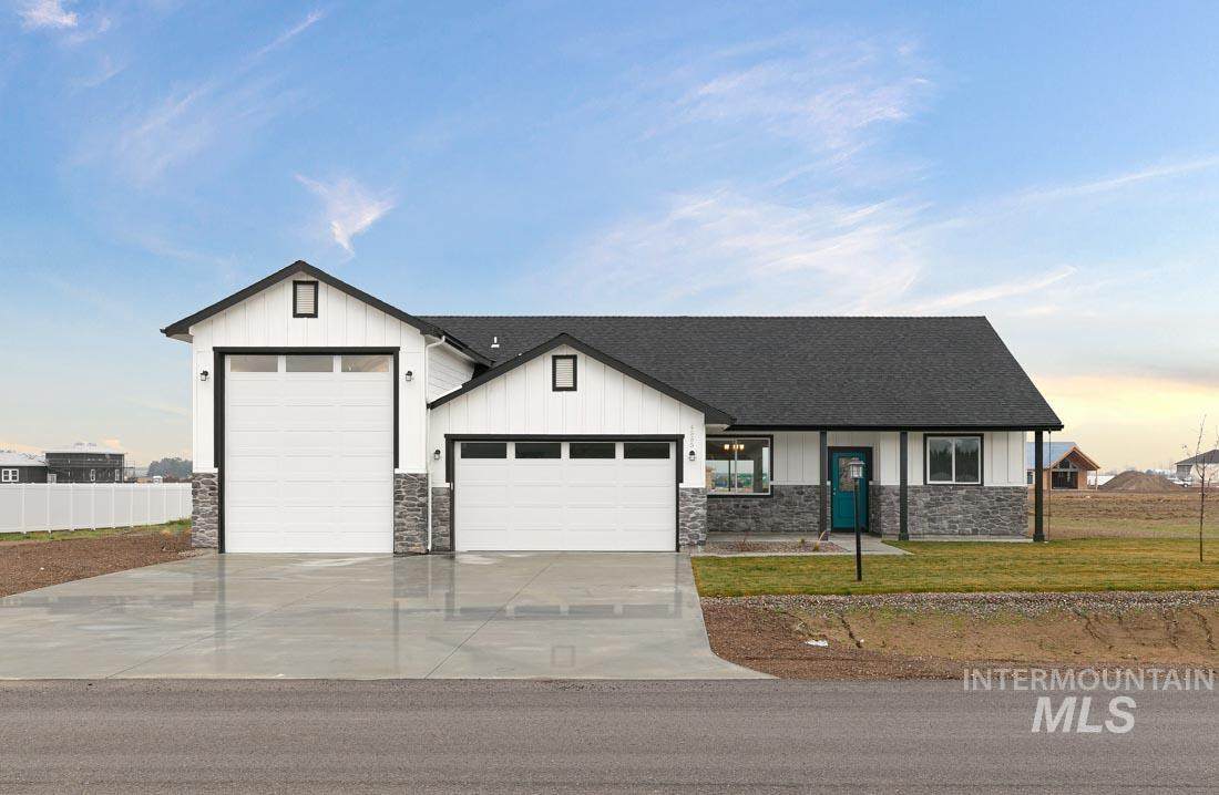 4555 Nw Purple Sage Rd - Photo 1