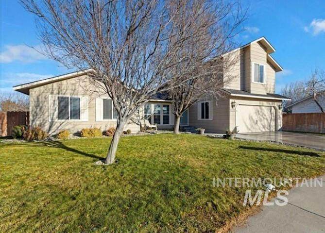 2571 Navajo Circle - Photo 1