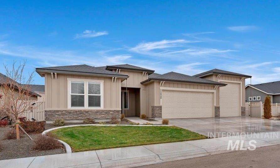 11640 Bubblingcreek Dr. - Photo 1