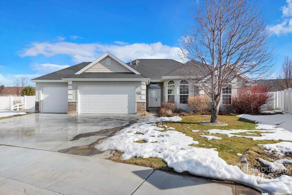1388 Silver Creek - Photo 1