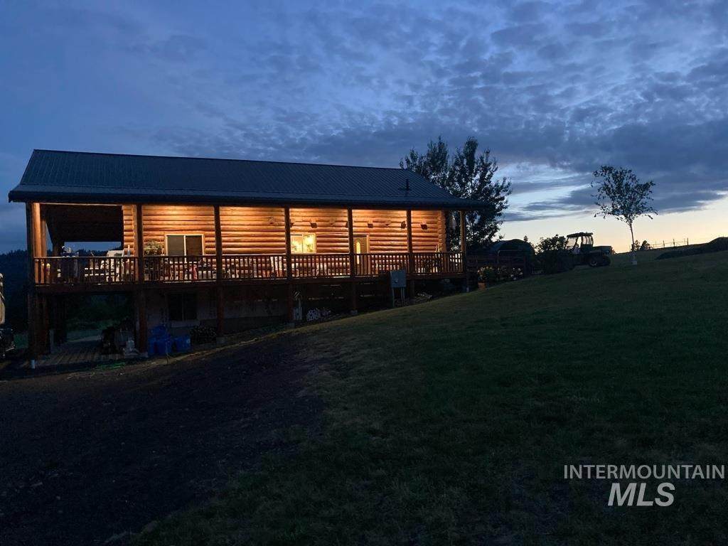348 Rainbow Dr. - Photo 1