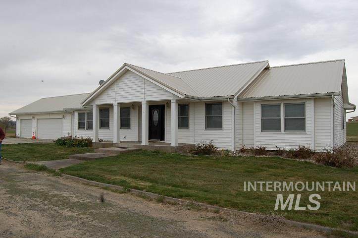 1975 Bench Rd - Photo 1
