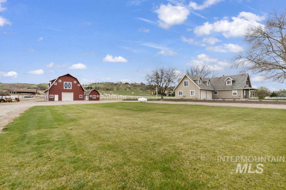 5718 Finley Rd - Photo 1