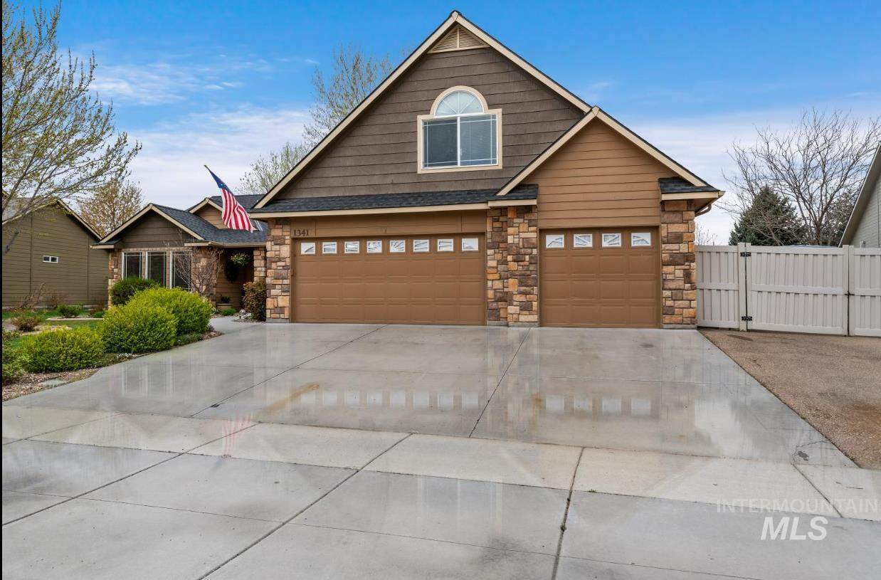 1341 Spring Valley Dr. - Photo 1