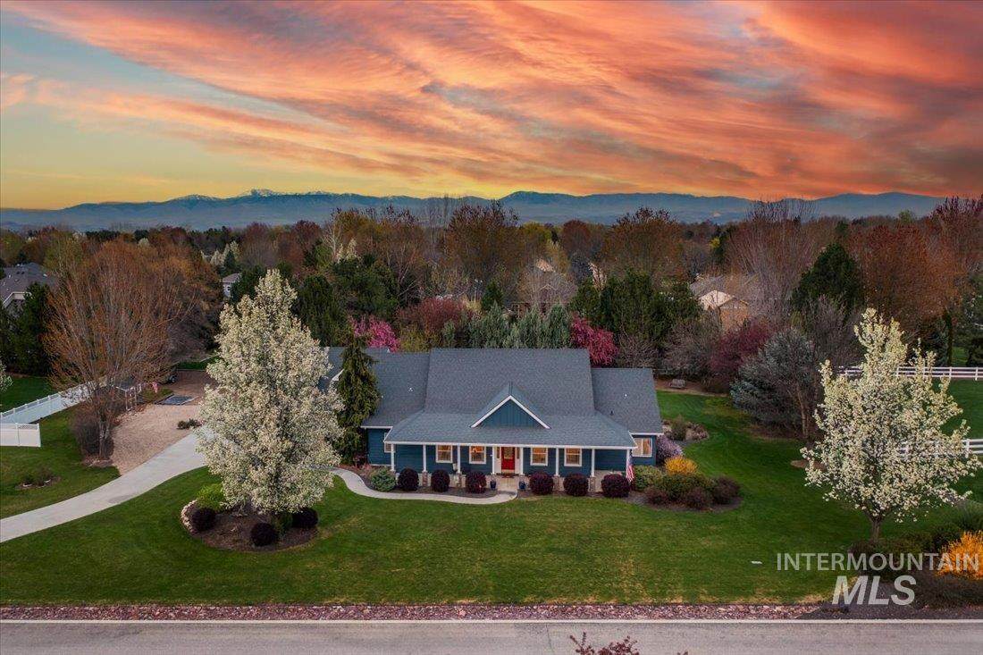 624 Cove Colony Way - Photo 1