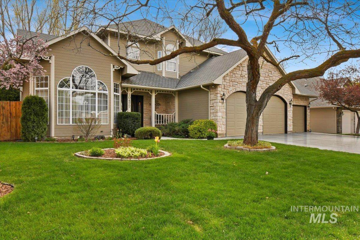 10477 Hinsdale Ct - Photo 1