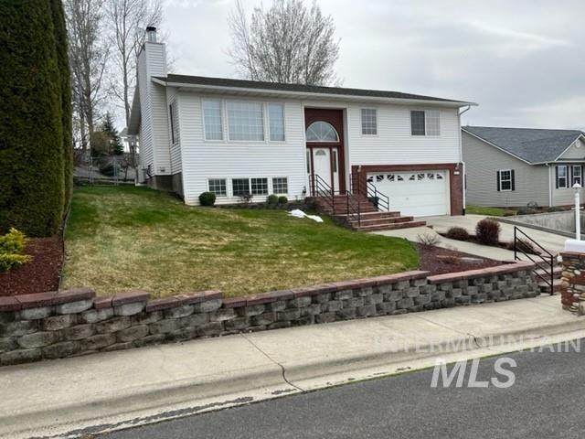 644 Dawn Dr - Photo 1