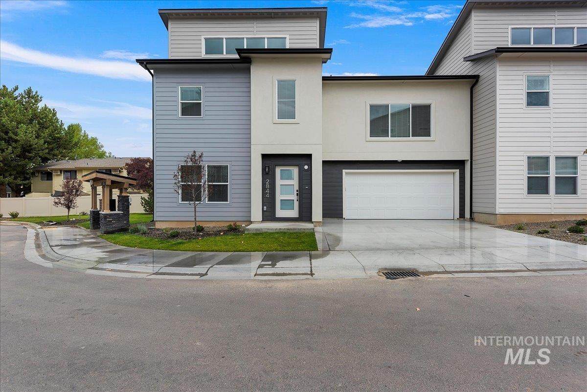 2844/2846/2848 Taggart Ln. - Photo 1