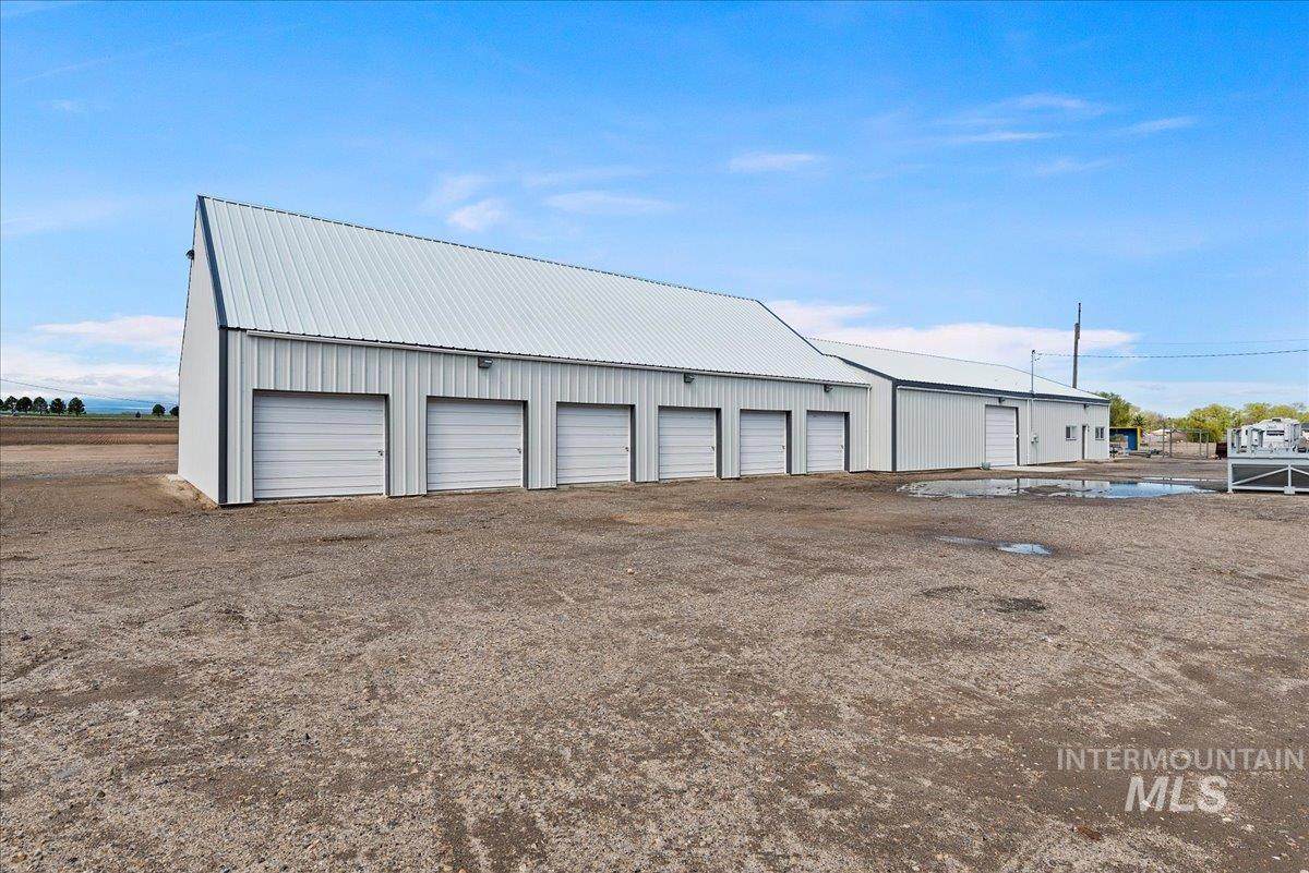 89 S. Bruneau Highway - Photo 1