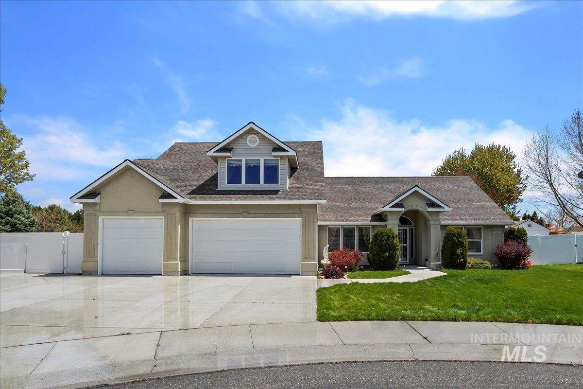 1178 Eastridge Cir. - Photo 1