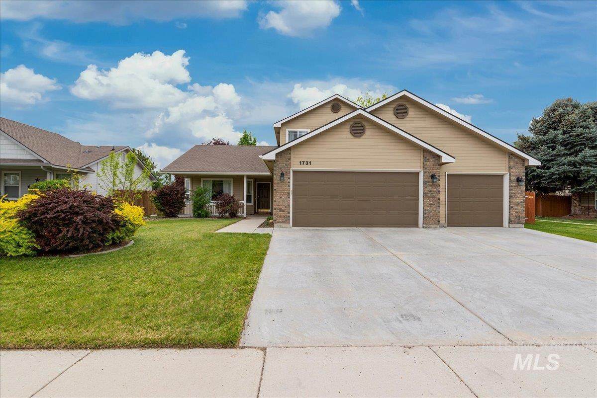 1731 E Mackay - Photo 1