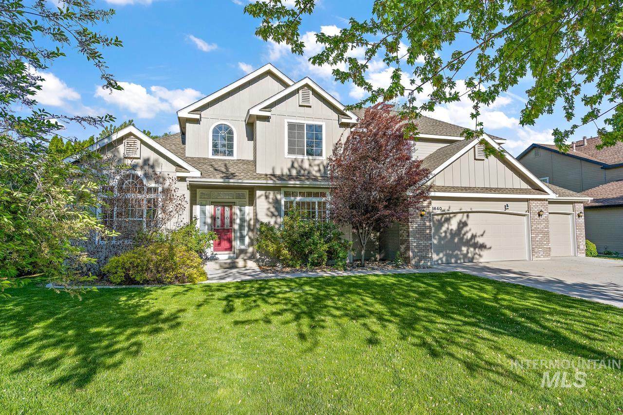 1640 Lopez Way - Photo 1