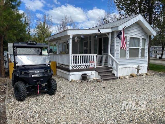 514 Sawyer - Photo 1