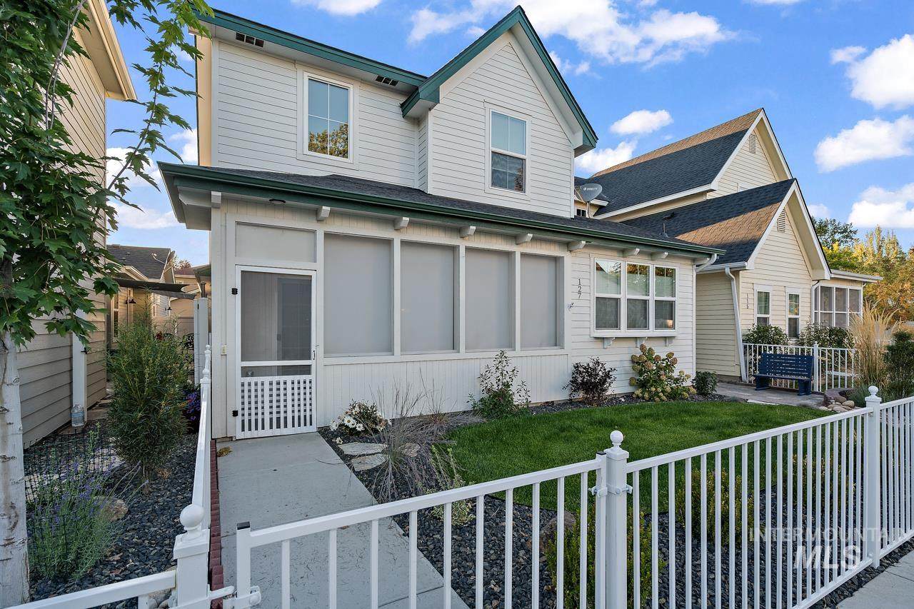 127 Mathie Way - Photo 1