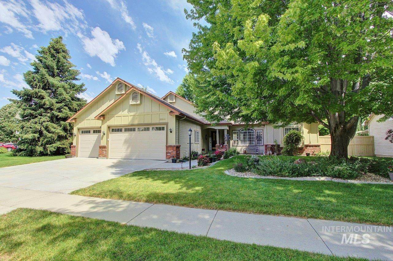 13388 Elmspring Dr - Photo 1