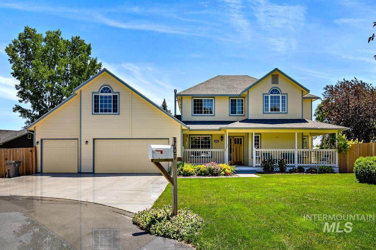 707 Megan Ct - Photo 1