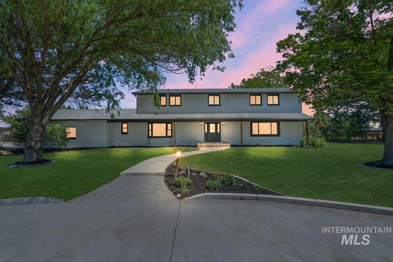 840 Sage Creek Rd - Photo 1