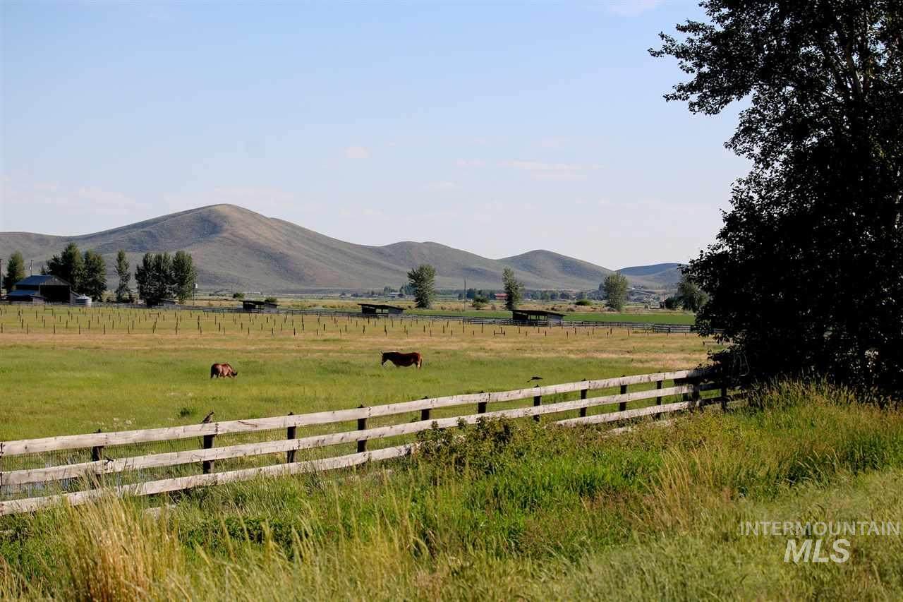 10 Costoff Road - Photo 1