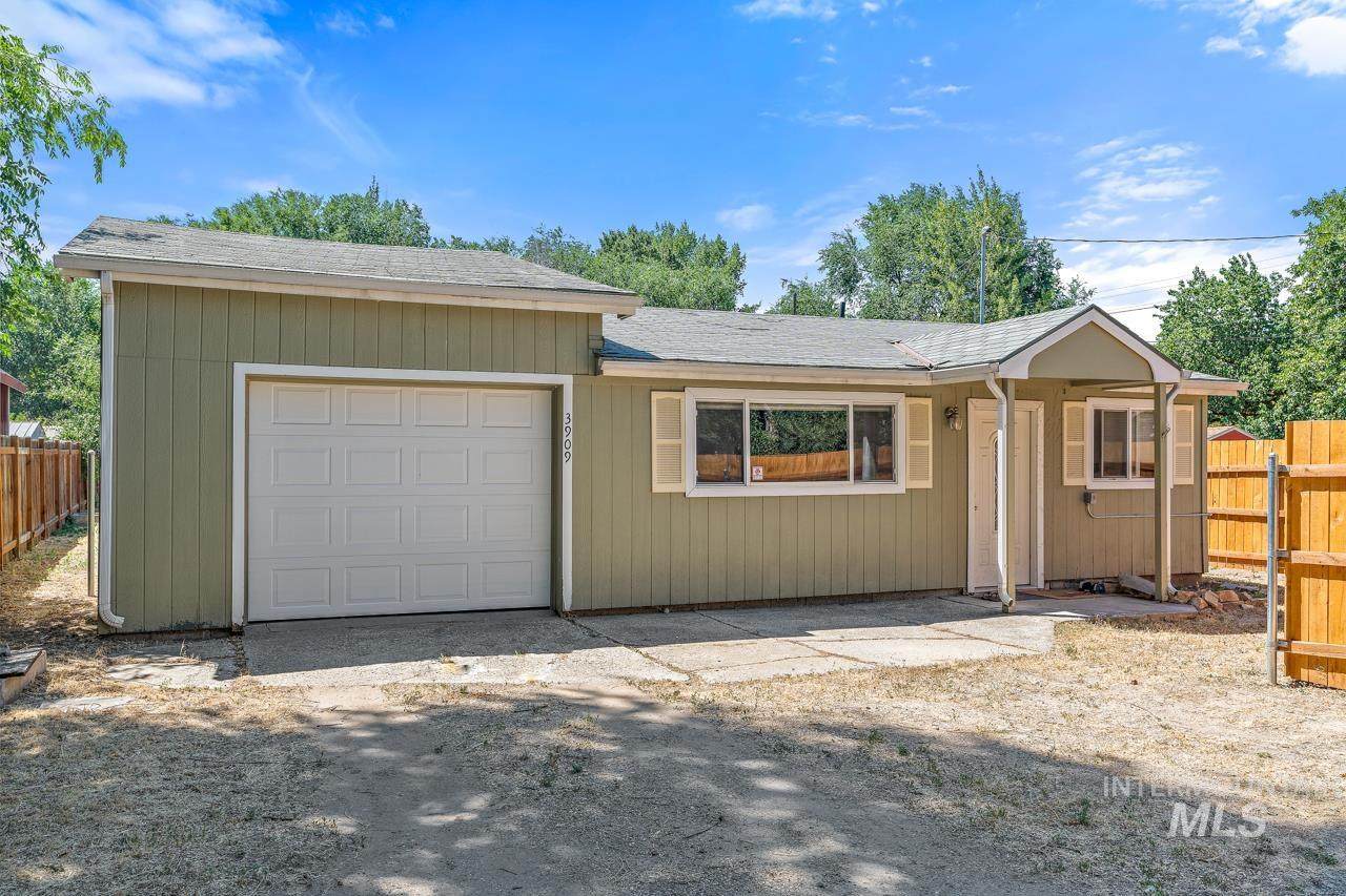 3909 Nez Perce St - Photo 1