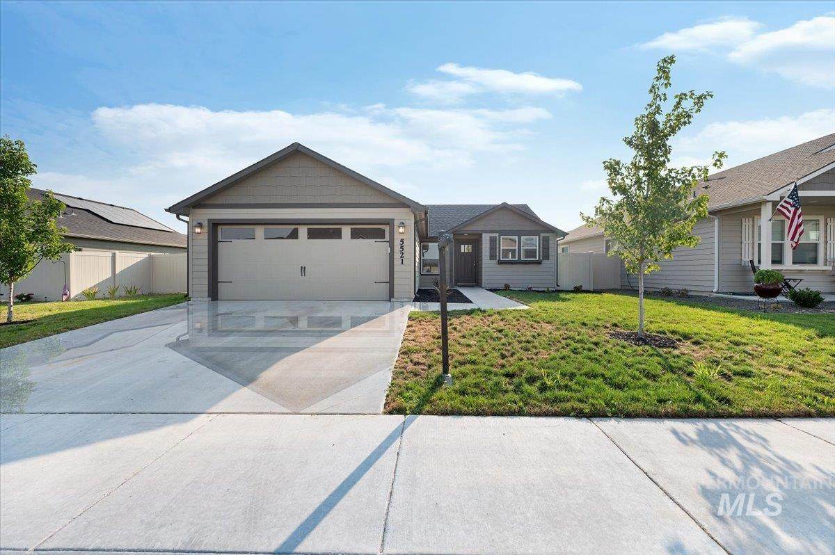 5521 Boomerang Way - Photo 1