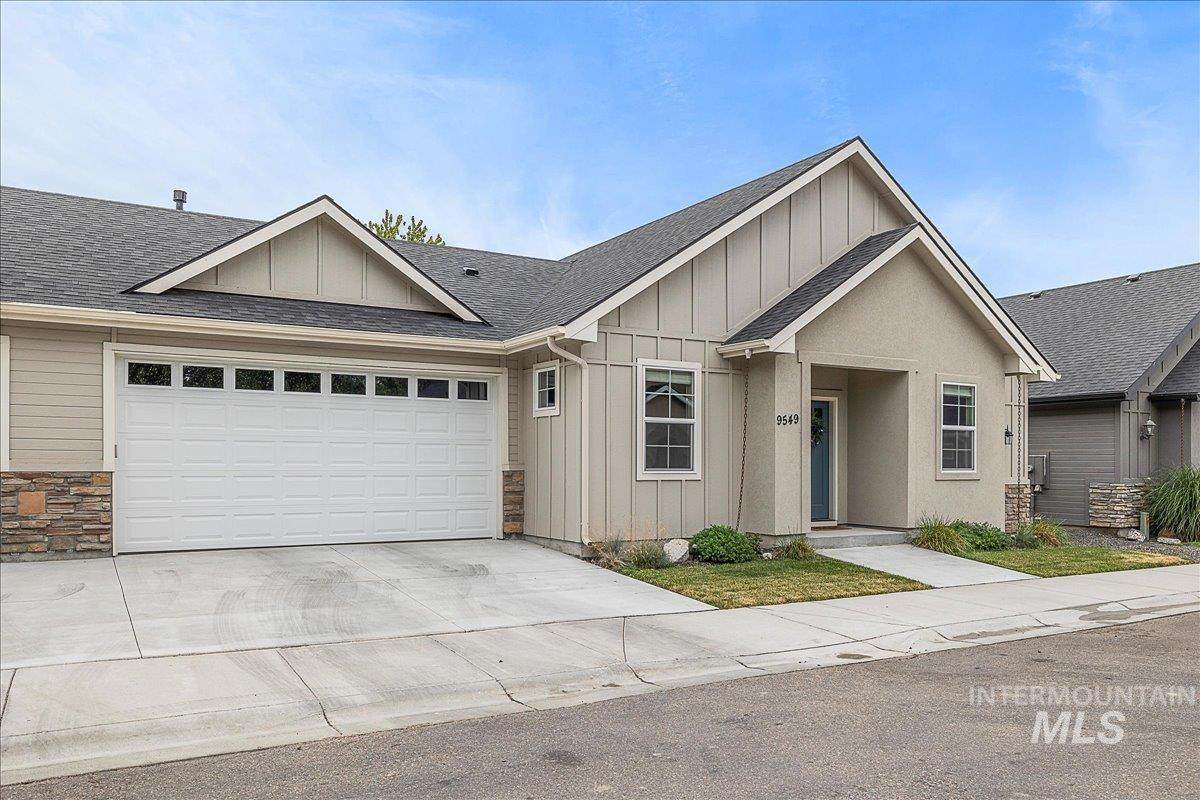 9549 Arnold Ln - Photo 1