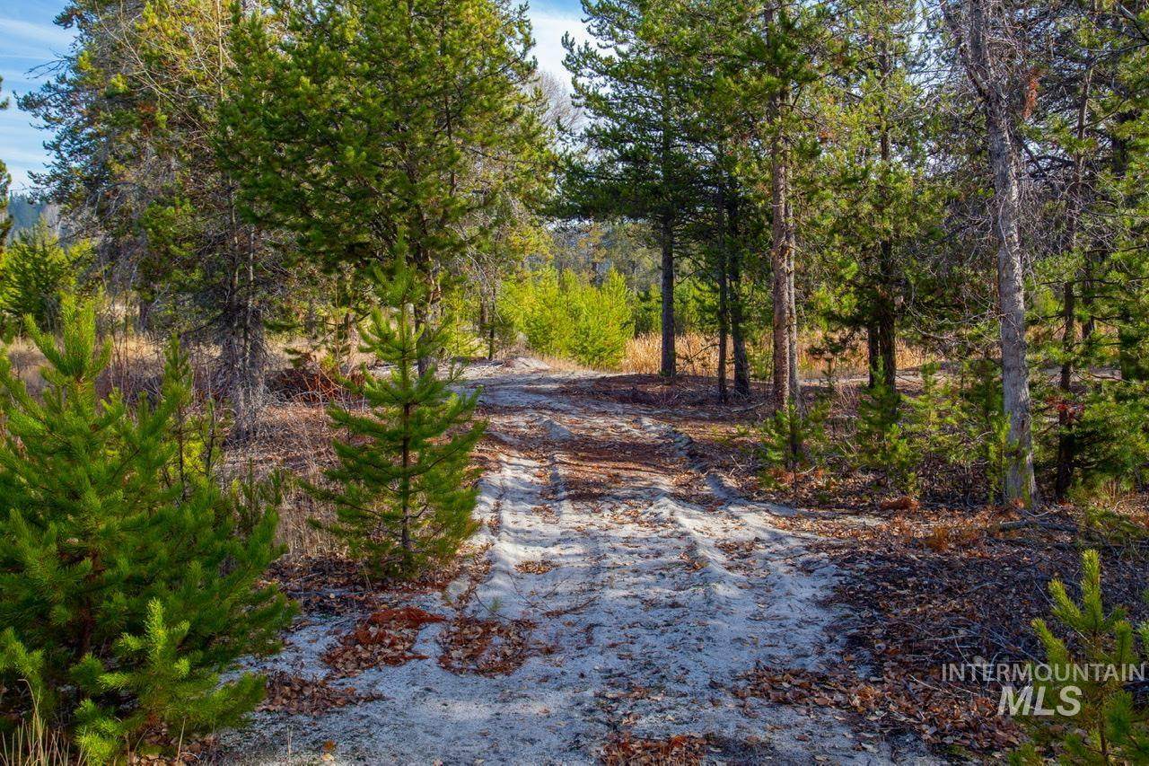 TBD Warner Dr Lot 14 Block 2 - Photo 1