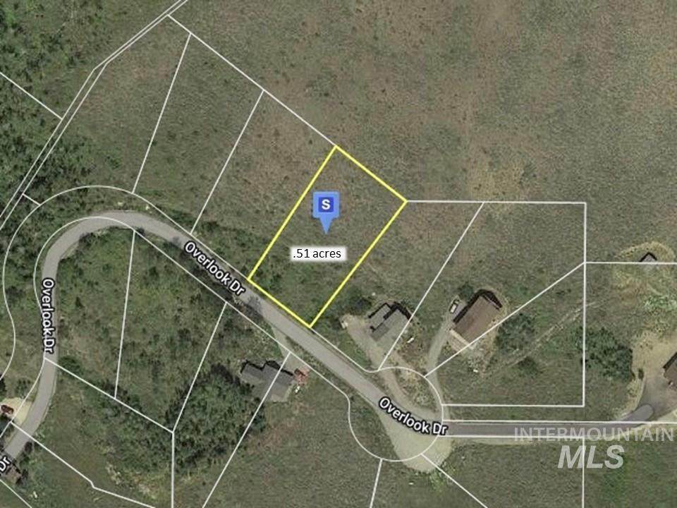 3867 Overlook Drive - Photo 1