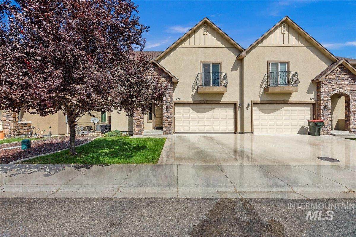 176 Breinholt Street - Photo 1