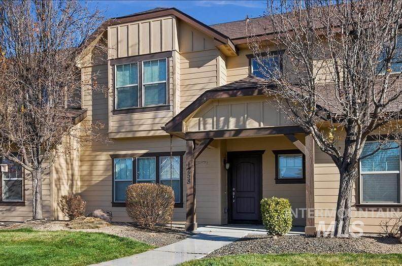 1258 Seven Golds Ave - Photo 1