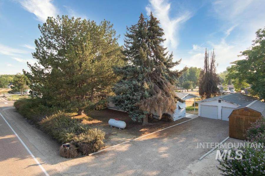 24534 Harvey - Photo 1