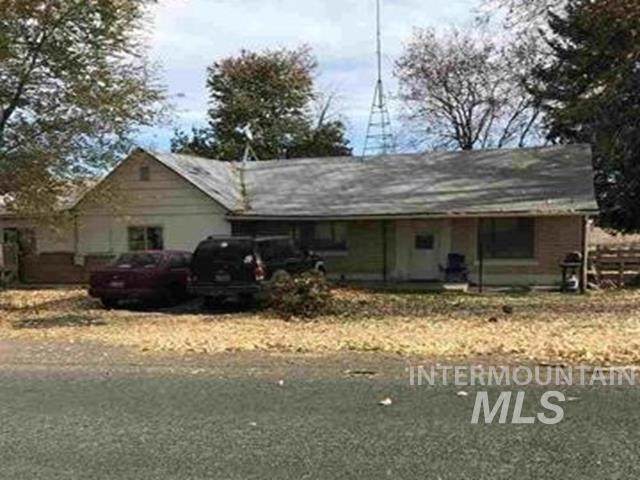 685 & 687 Hagerman Street - Photo 1